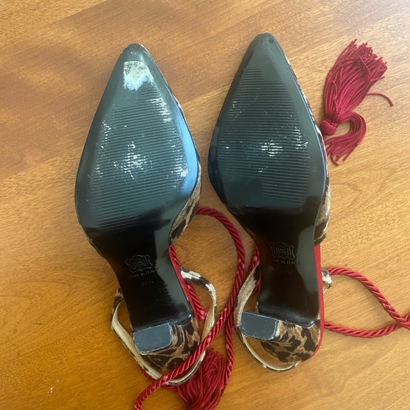 Dolce & Gabbana 90s Leopard Print Lace Up Heels - Picture 6 of 6